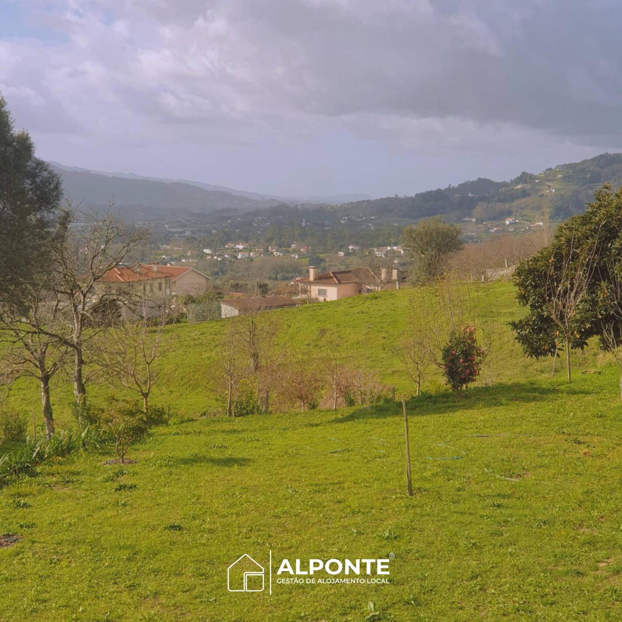 Quinta Da Costeira - Casa Azul Do Limoal By Alponte Villa Arcos de Valdevez Eksteriør billede